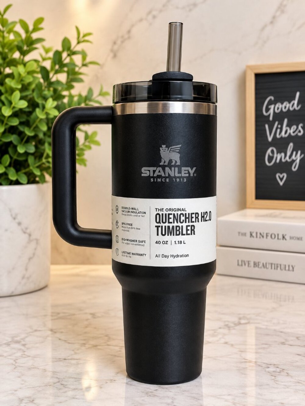 BLACK  40oz Quencher H2.0 FlowState Stainless Steel Vacuum Tumbler